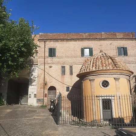 Casa Di Noah Апартаменты Рим